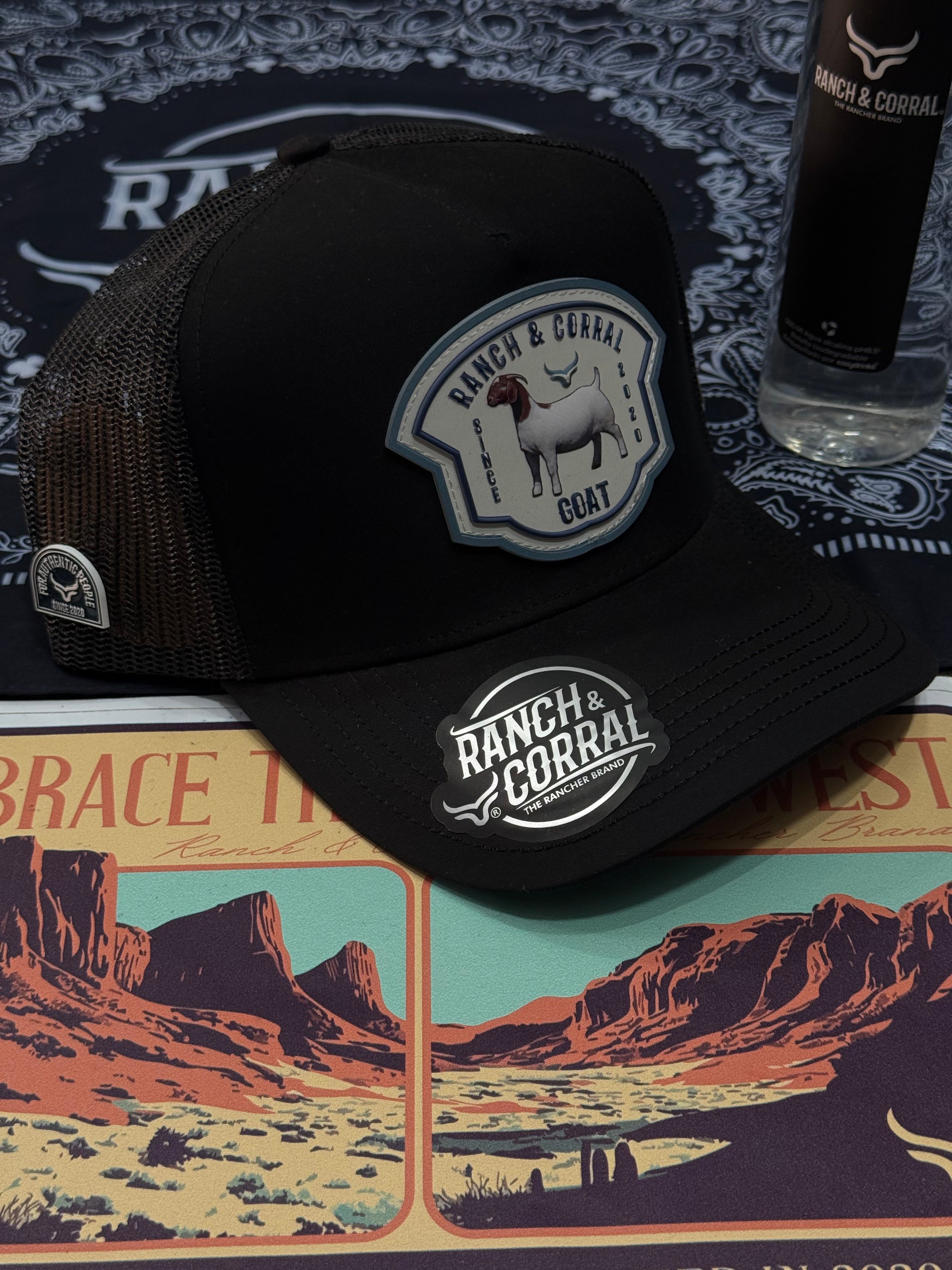 Gorra Ranch Corral 14