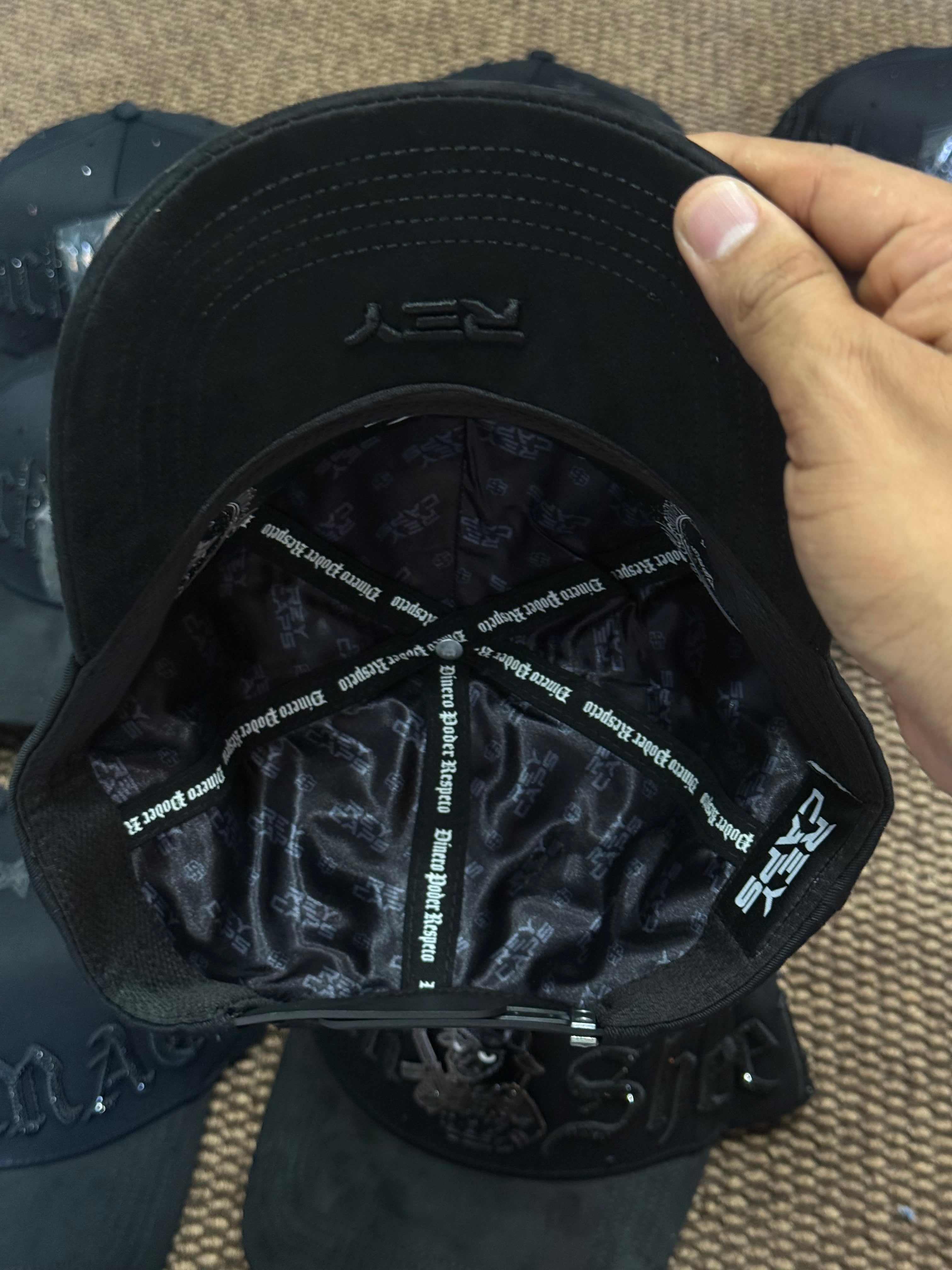 Money Makers Mago Black