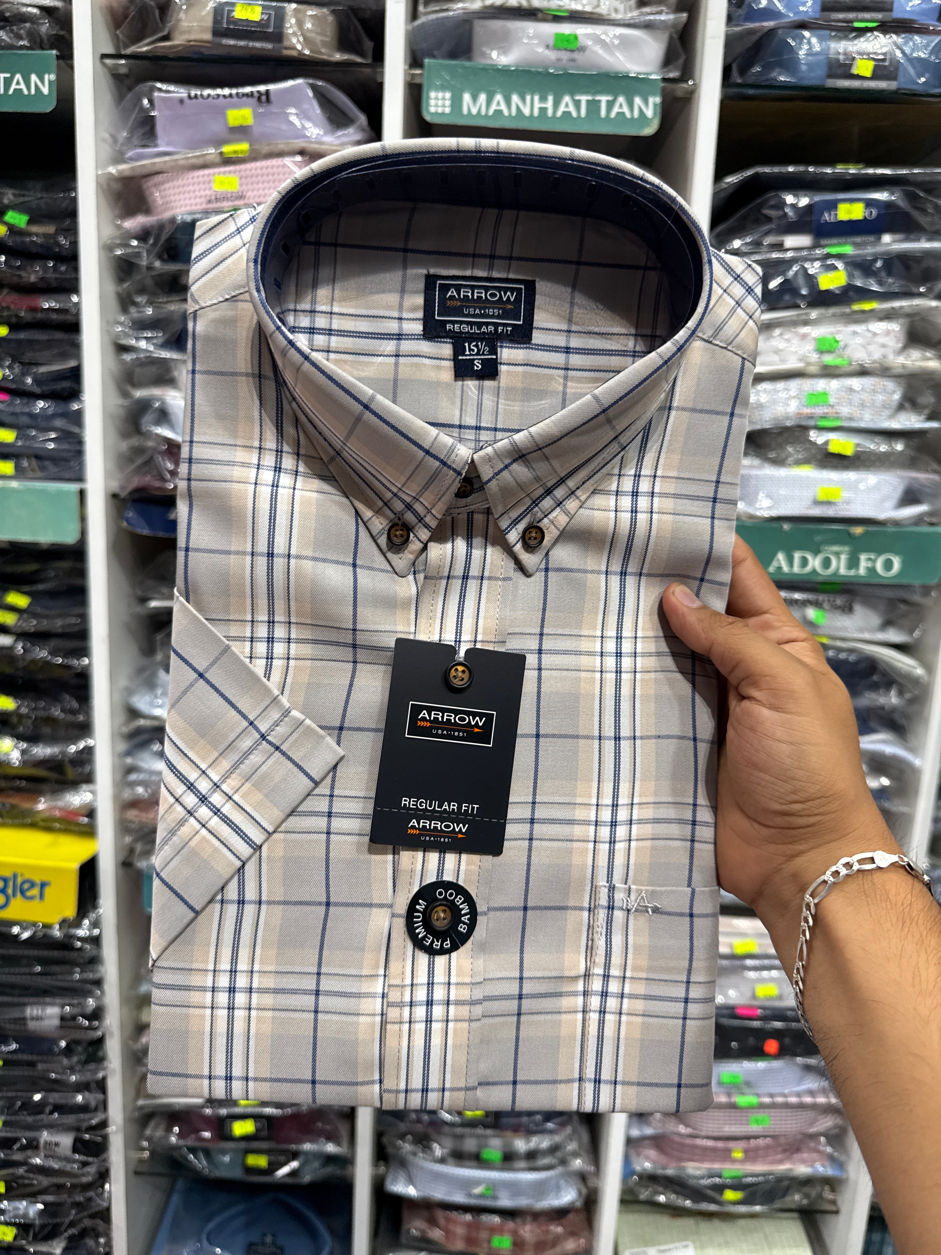 2162 DL-CAMISA ARROW PREMIUM REGULAR  FIT MANGA CORTA