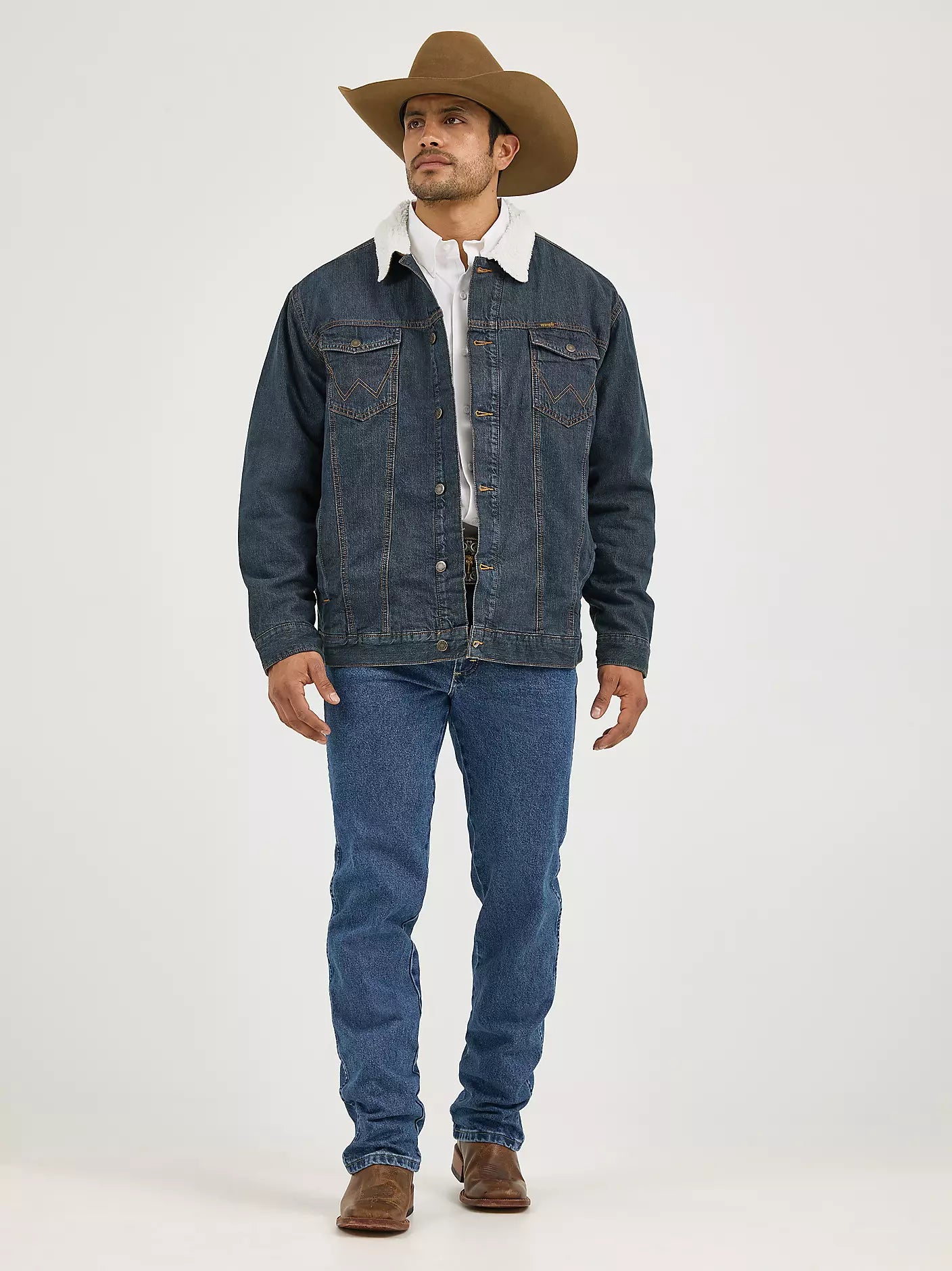 1074256RT WRANGLER TRADITIONAL LINED JACKET