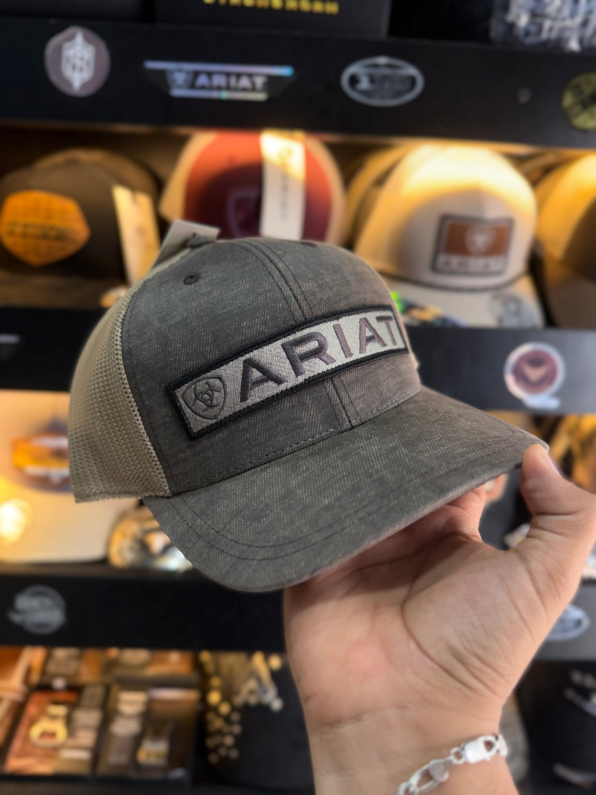 ARIAT ELITE PLUS