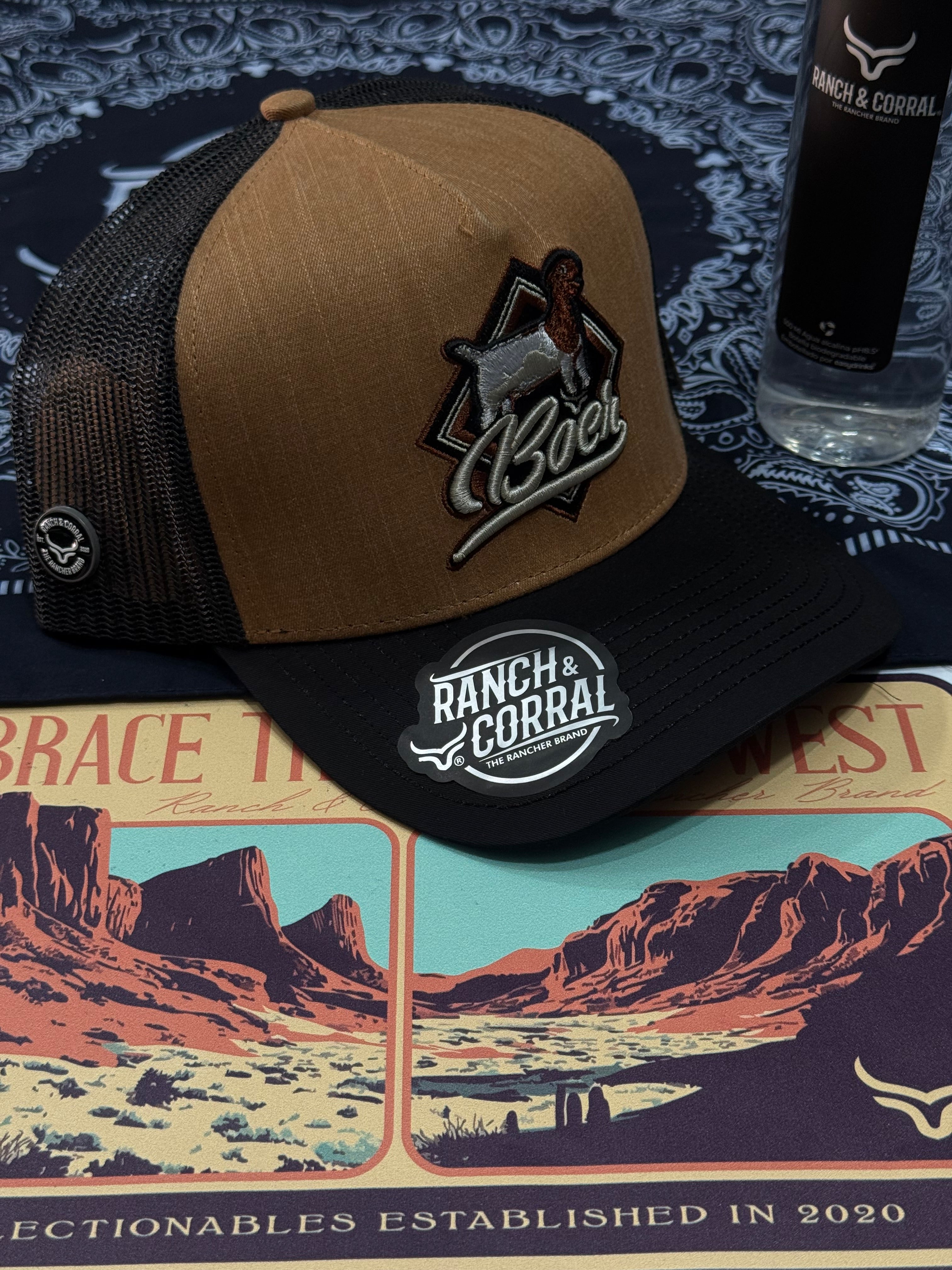 Gorra Ranch Corral 18