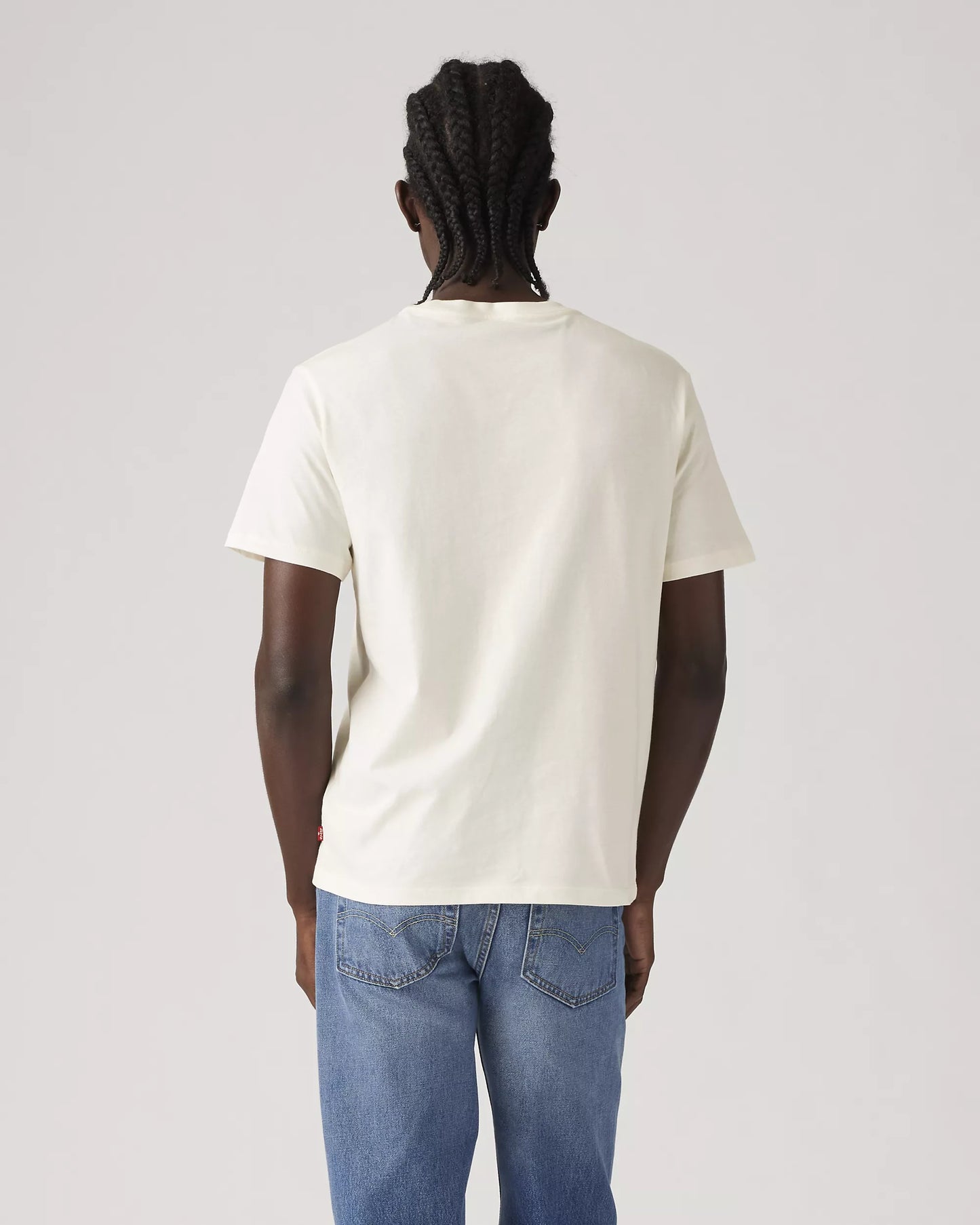 1811| T-SHIRT GRPH CREWNECK TEE LEVIS
