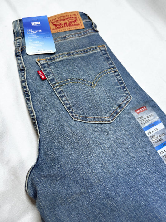 JEANS 726 HIGH RISE FLARE LEVIS| 0167