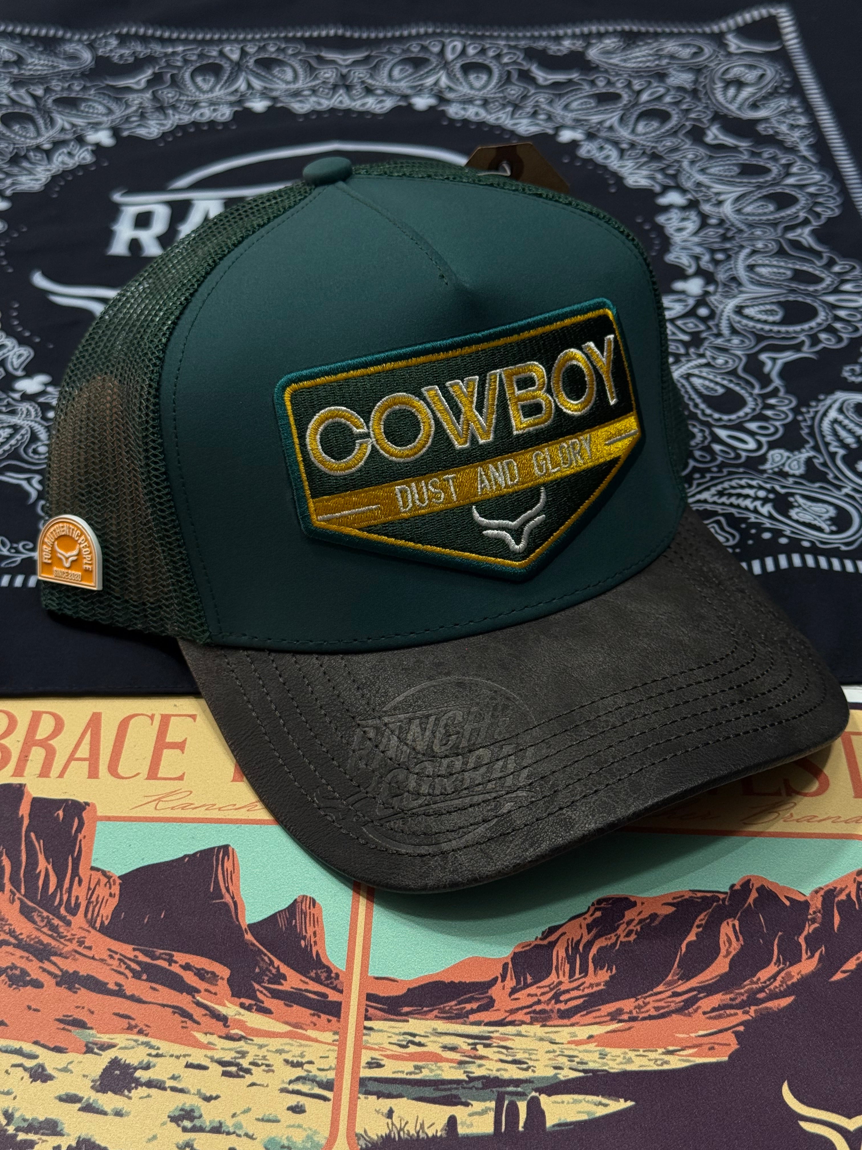 Gorra Ranch Corral 09