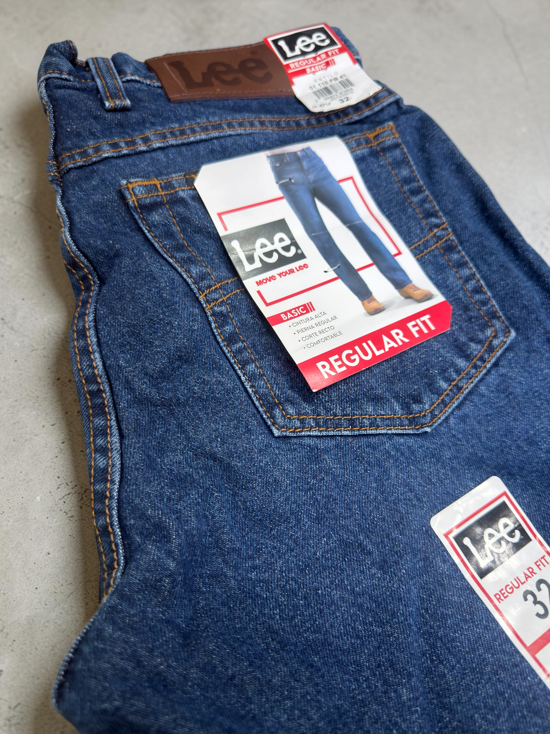 01110FB41 |JEAN REGULAR FIT