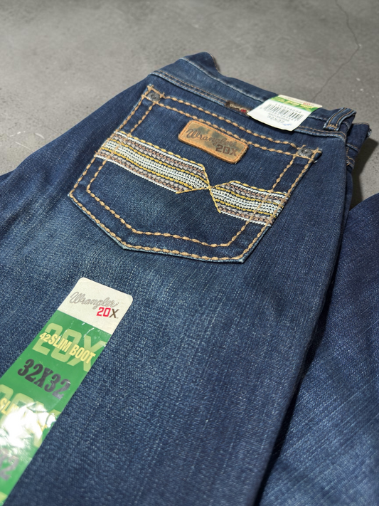 112374224|JEAN SLIM BOOT 20X CABALLERO