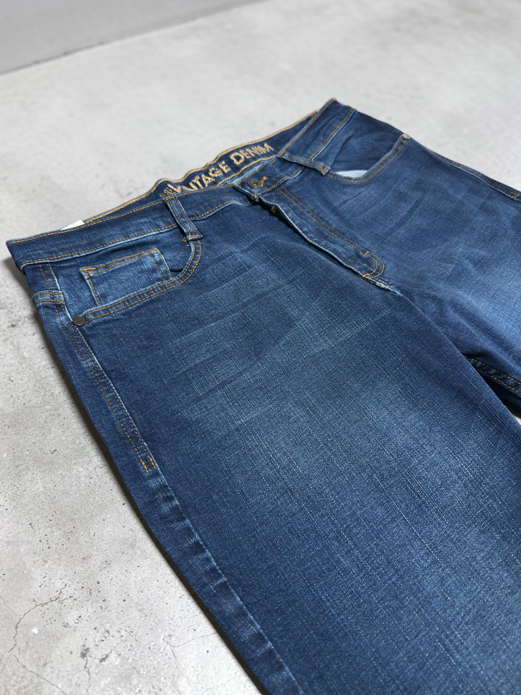 112368393 |JEAN SLIM FIT