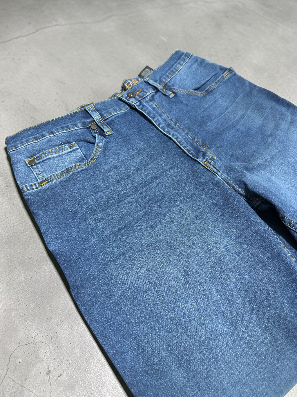 112379338|JEAN REGULAR FIT